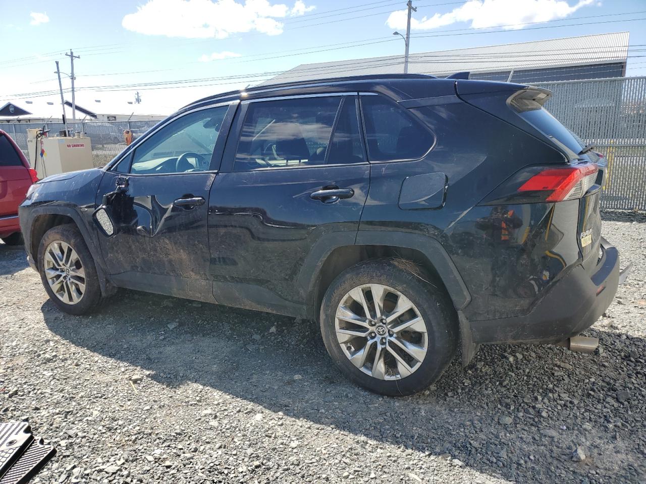 2022 TOYOTA RAV4 XLE VIN:2T3R1RFV3NC259162