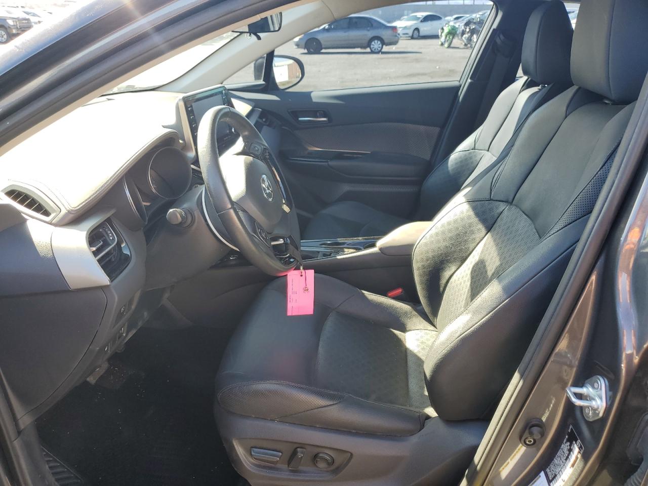 2022 TOYOTA C-HR XLE VIN:NMTKHMBX8NR144594