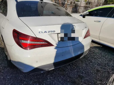 2018 Mercedes-Benz CLA 250 WDDSJ4GB5JN670500 VIN:WDDSJ4GB5JN670500