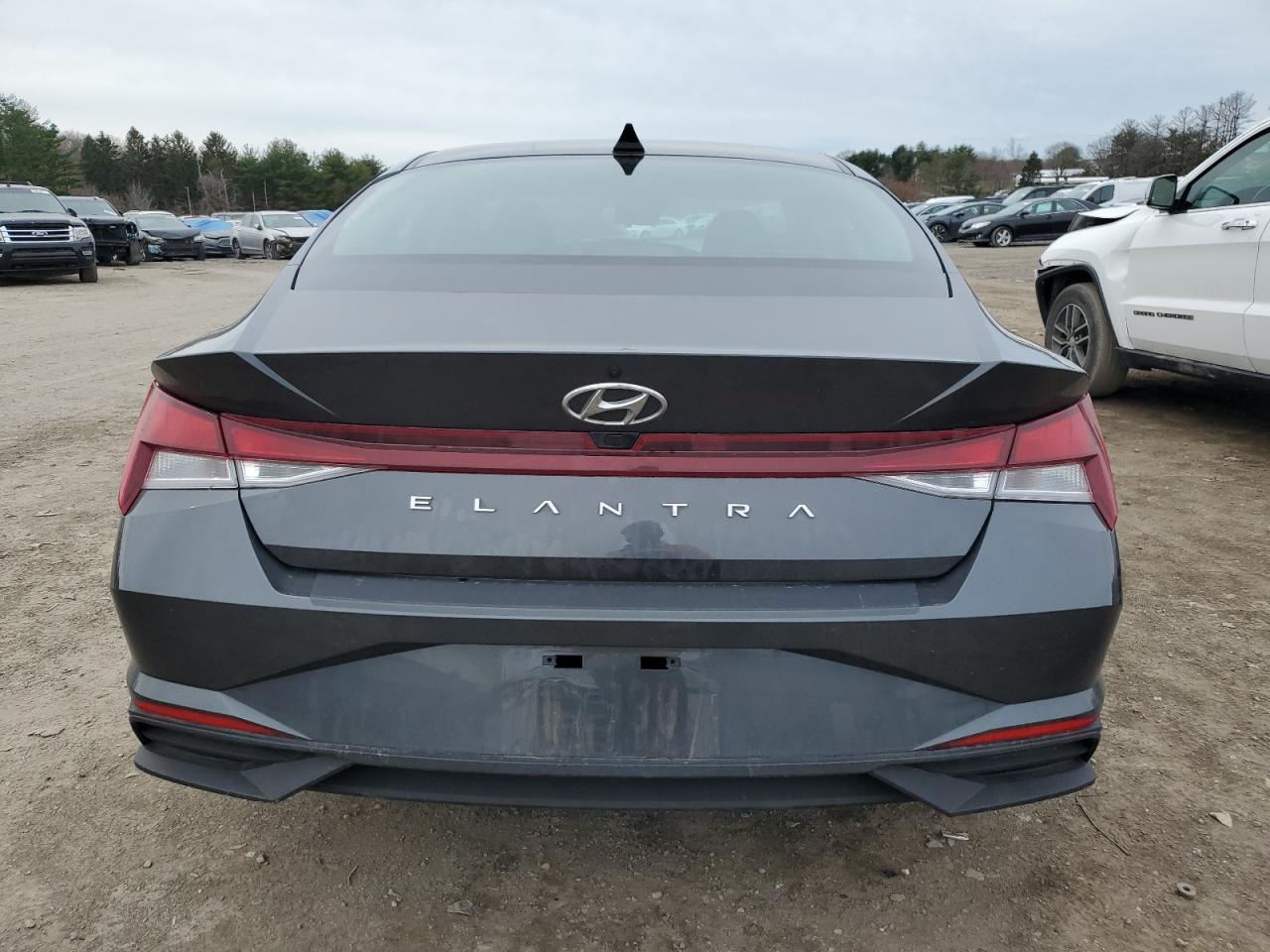 2022 HYUNDAI ELANTRA SEL VIN:5NPLS4AGXNH079536