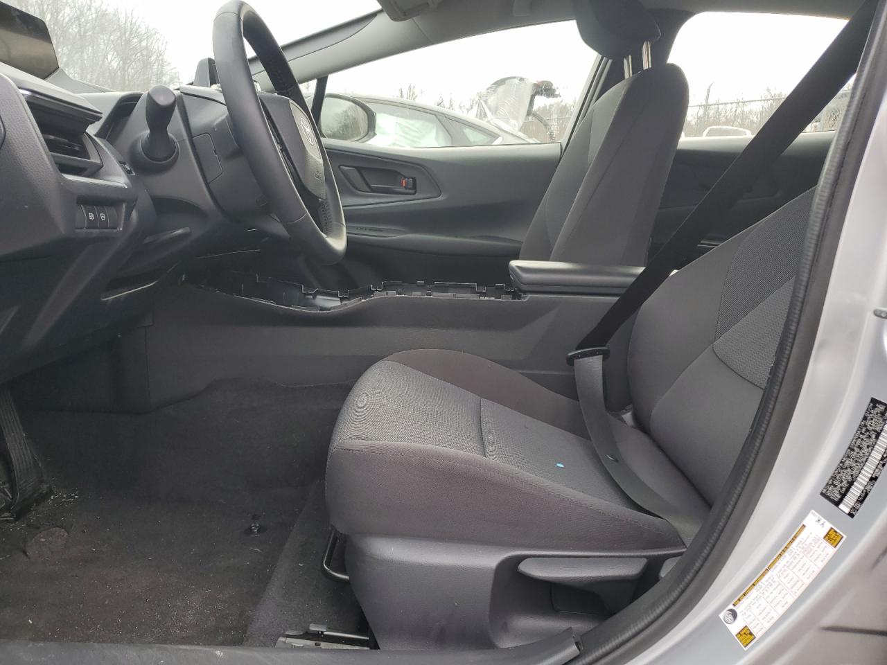 2024 TOYOTA PRIUS LE VIN:JTDACAAU9R3025123