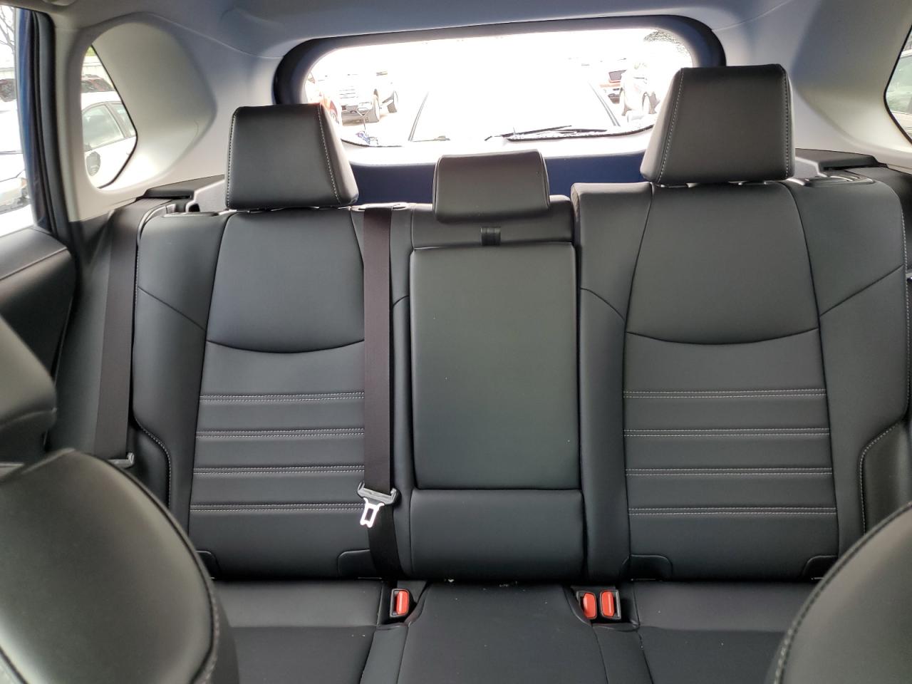 2022 TOYOTA RAV4 XLE PREMIUM VIN:JTMB6RFV2ND066919