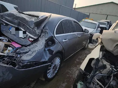 2021 Mercedes-Benz E 250 VIN: