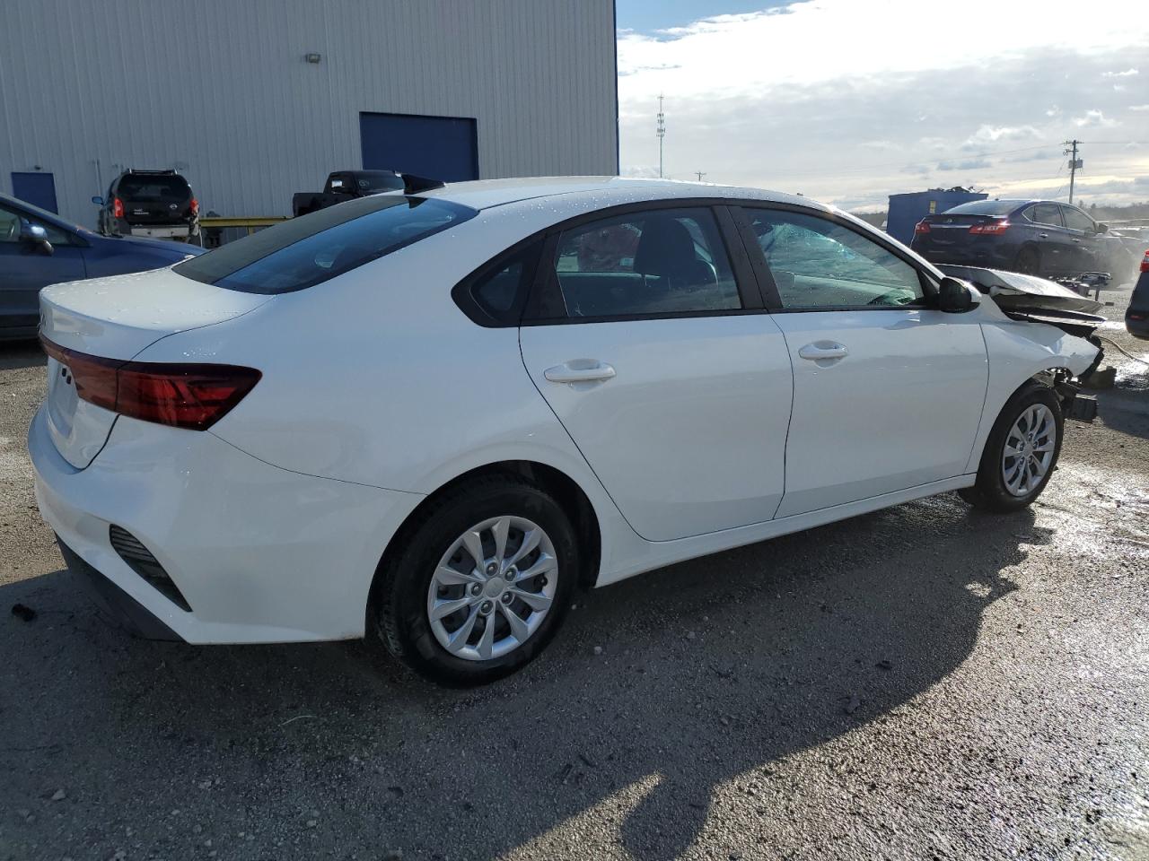 2024 KIA FORTE LX VIN:3KPF24AD7RE752179