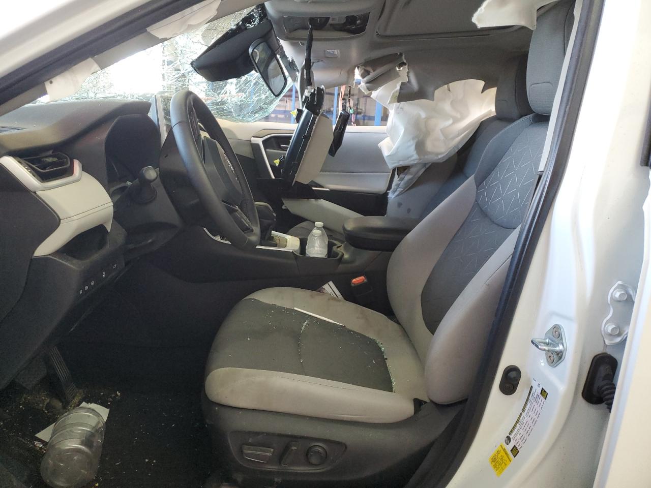 2023 TOYOTA RAV4 XLE VIN:2T3P1RFV7PC348954