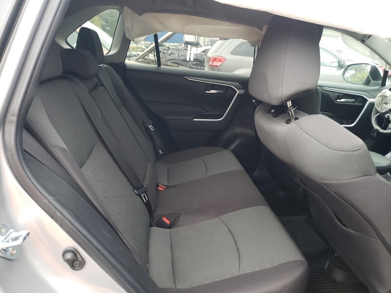 2023 TOYOTA RAV4 XLE VIN:2T3P1RFV5PW364391