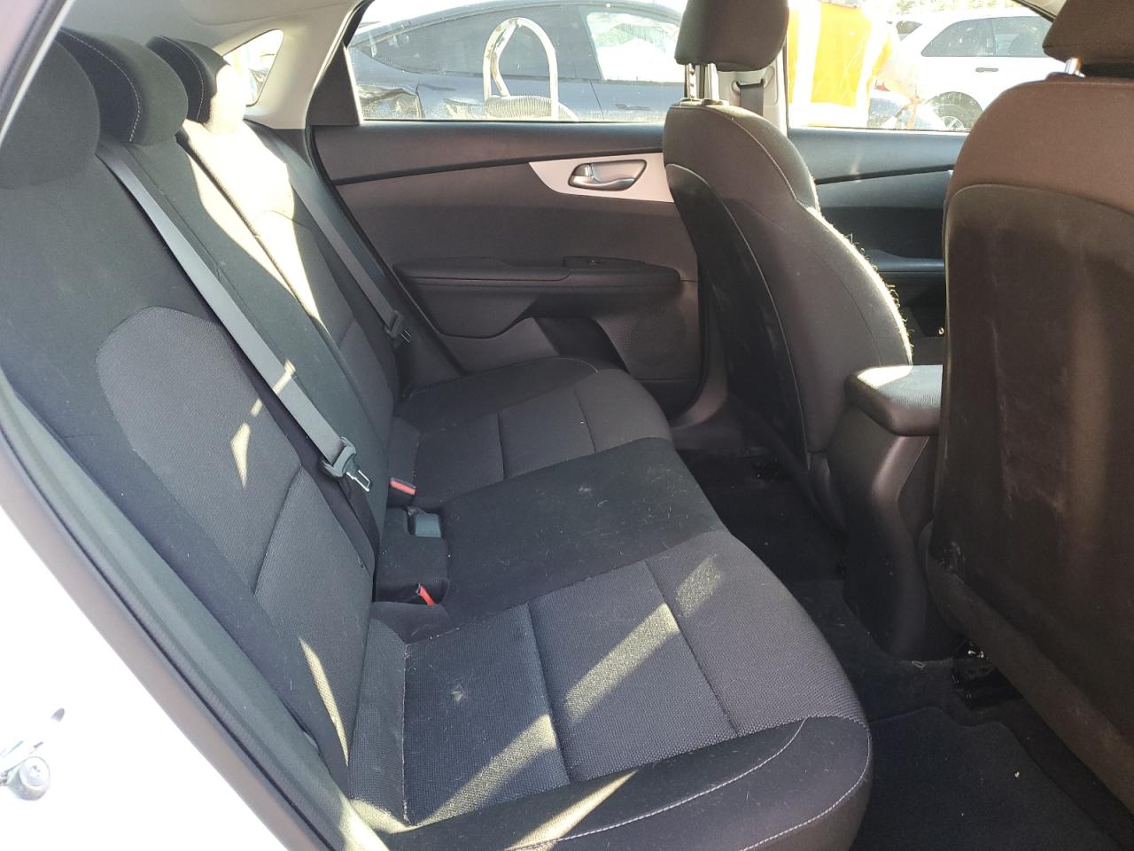 2024 KIA FORTE LX VIN:3GNGK26U54G275919