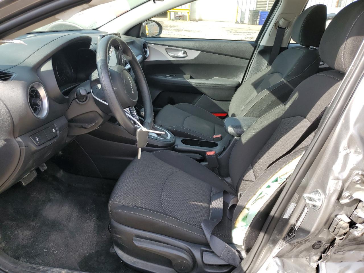 2022 KIA FORTE FE VIN:3KPF24AD7NE482932