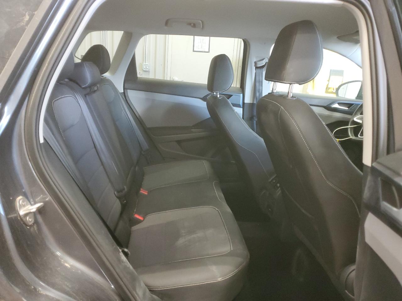 2024 VOLKSWAGEN TAOS SE VIN:3VVUX7B23RM039603