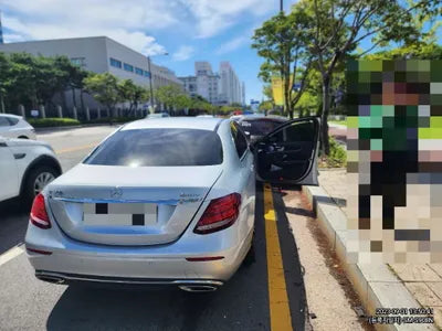 2018 Mercedes-Benz E 300 VIN: