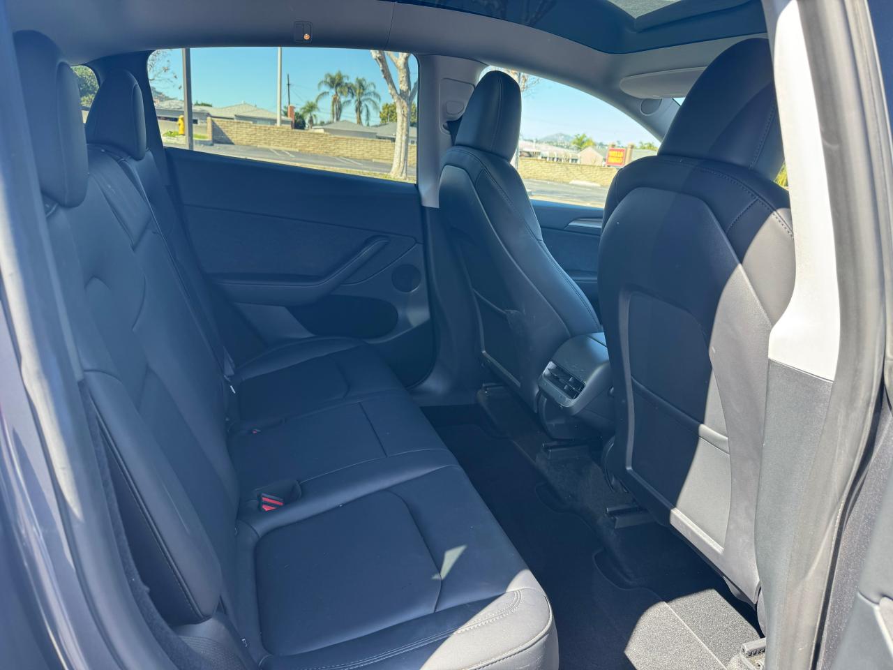 2023 TESLA MODEL Y  VIN:7SAYGDED4PF940897