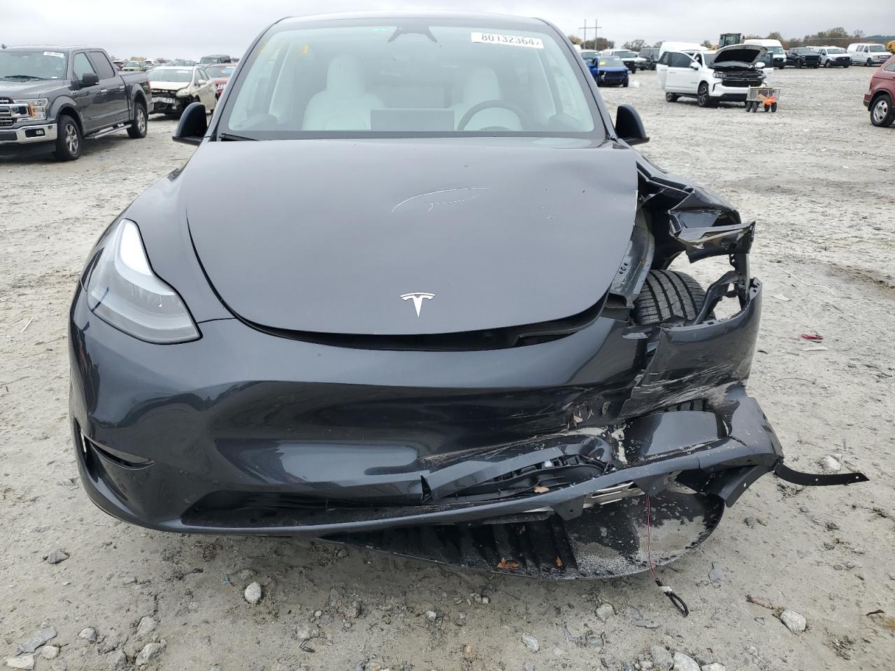 2024 TESLA MODEL Y  VIN:7SAYGAEE2RF068357