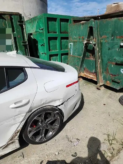 2018 Kia Stinger KNAE751CBJS033997 VIN:KNAE751CBJS033997