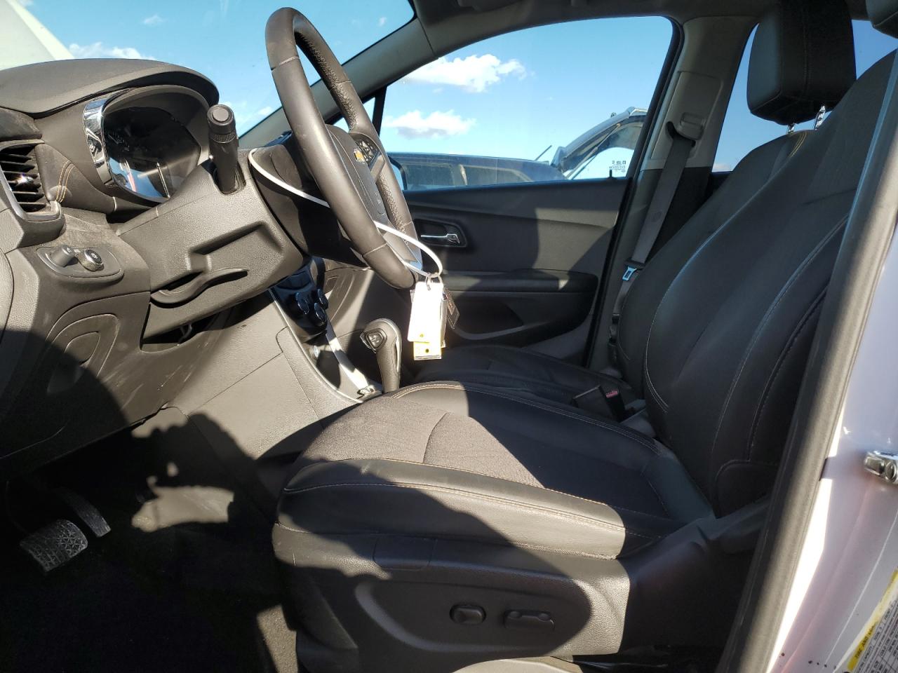 2022 CHEVROLET TRAX 1LT VIN:KL7CJPSM9NB557498