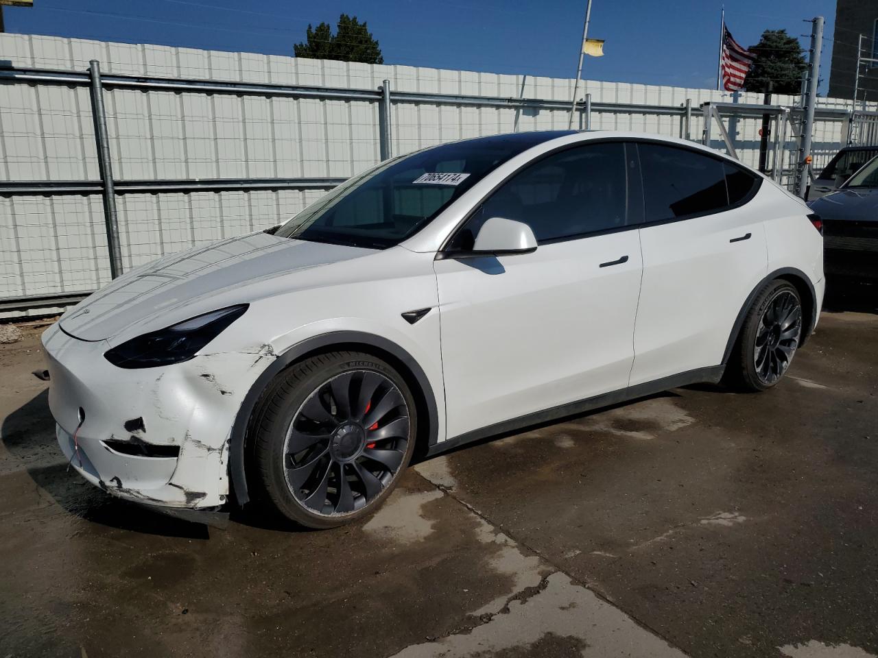 2023 TESLA MODEL Y  VIN:7SAYGDEF9PF812236