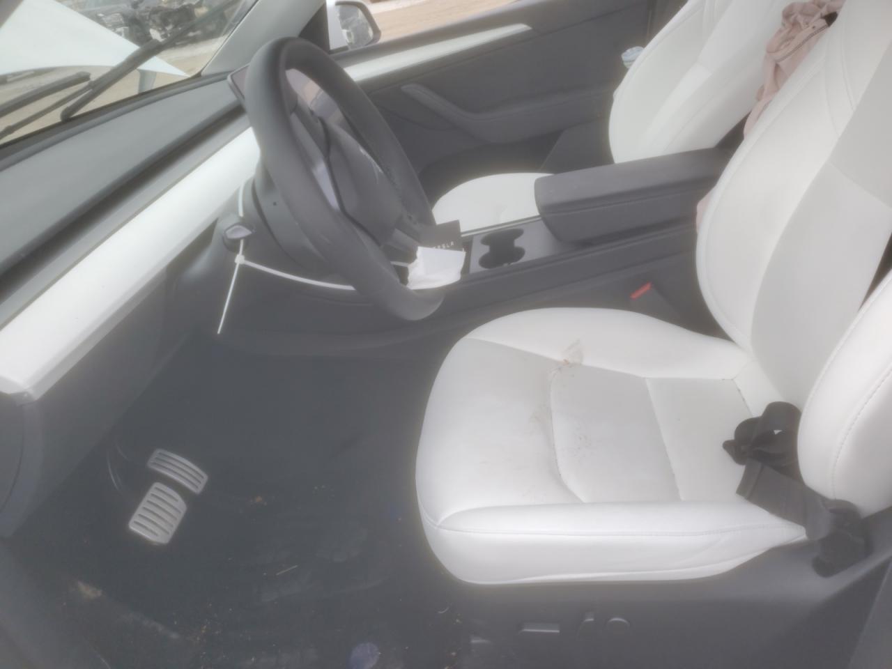 2023 TESLA MODEL Y  VIN:7SAYGDEF0PF791552