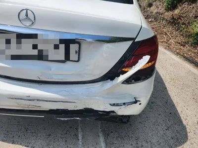 2017 Mercedes-Benz E 300 VIN: