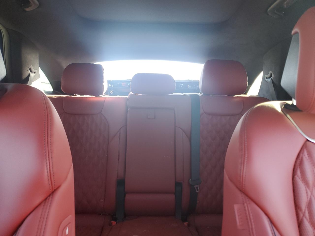 2023 GENESIS GV70 BASE VIN:KMUMCDTC7PU083934