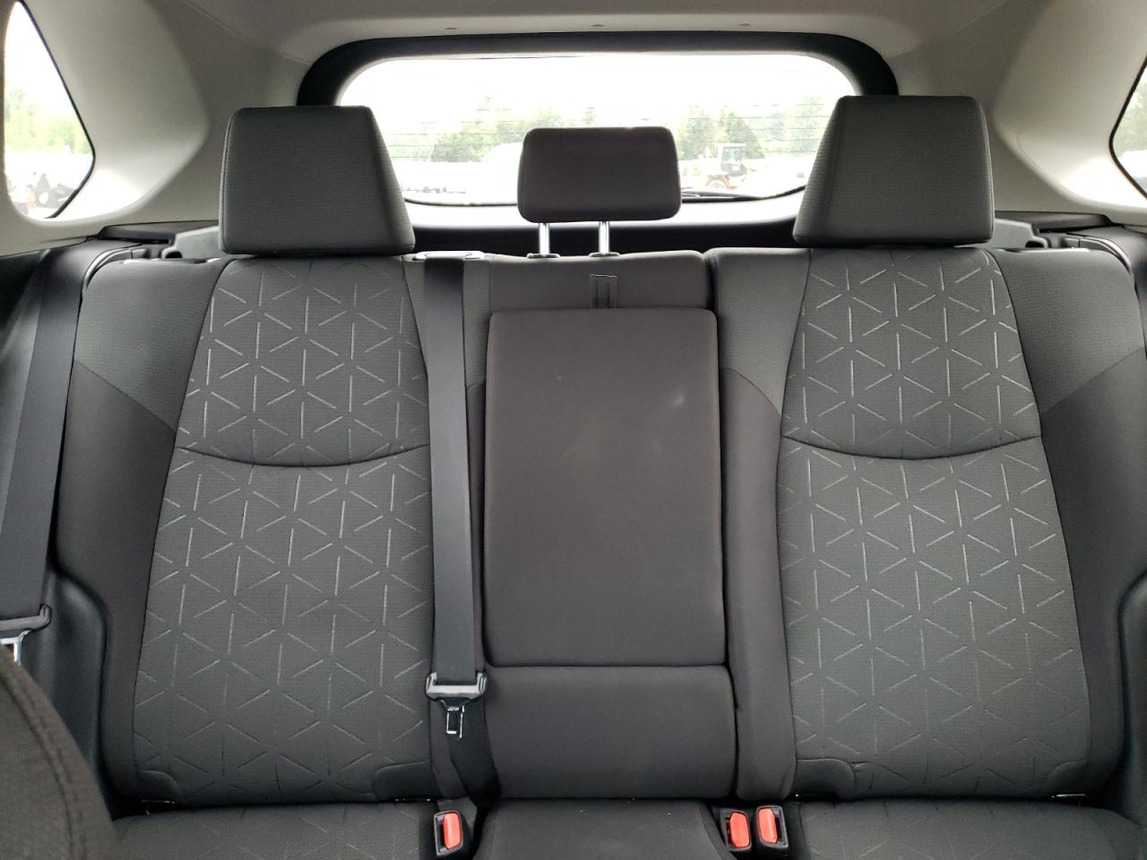 2022 TOYOTA RAV4 XLE VIN:2T3P1RFV9NC299771