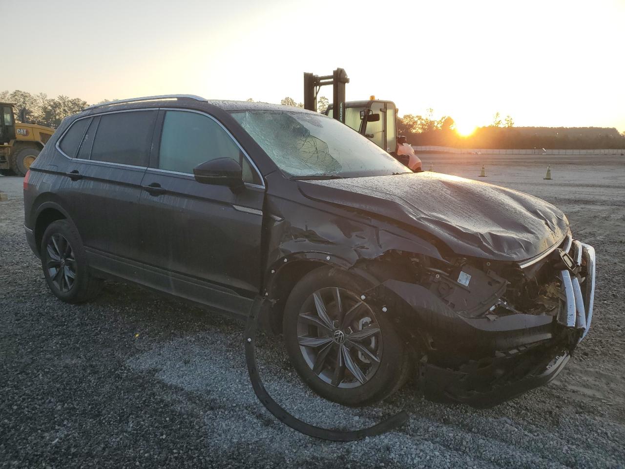 2022 VOLKSWAGEN TIGUAN SE VIN:3VV2B7AX1NM078543
