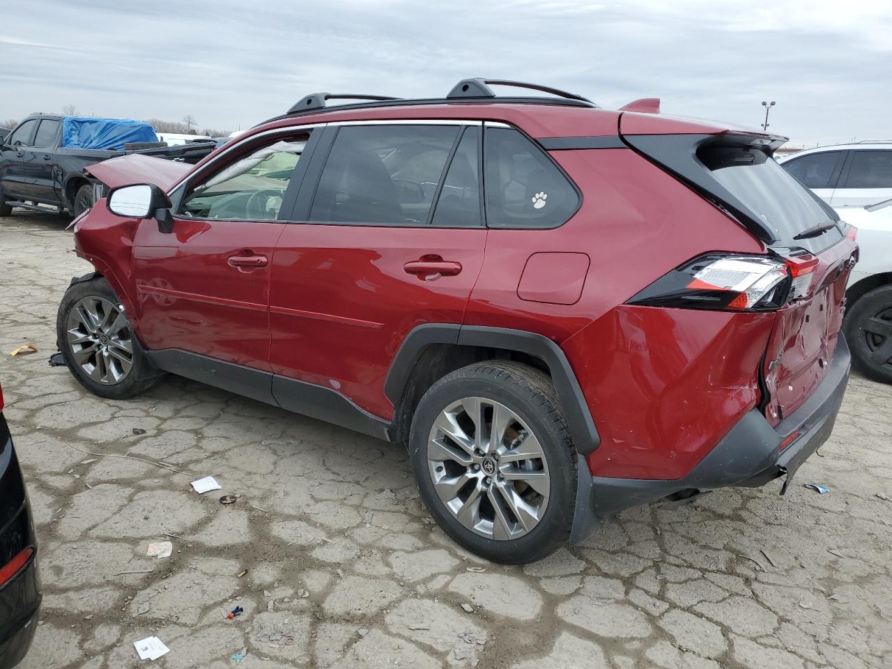 2023 TOYOTA RAV4 XLE PREMIUM VIN:JTMA1RFV3PD098730