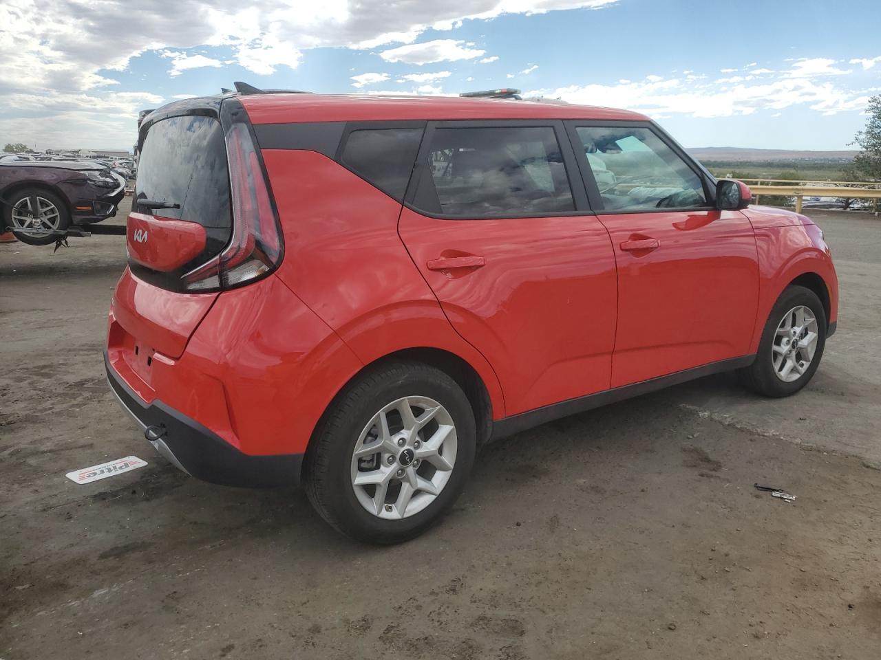 2024 KIA SOUL LX VIN:KNDJ23AU2R7230774