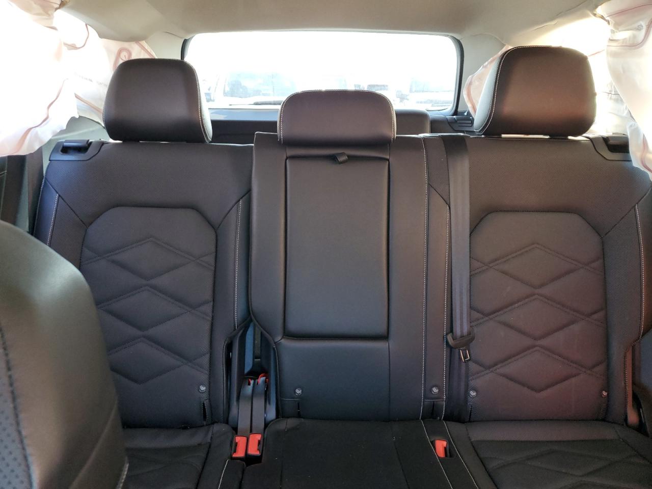 2024 VOLKSWAGEN ATLAS SE VIN:1V2JR2CA7RC513301
