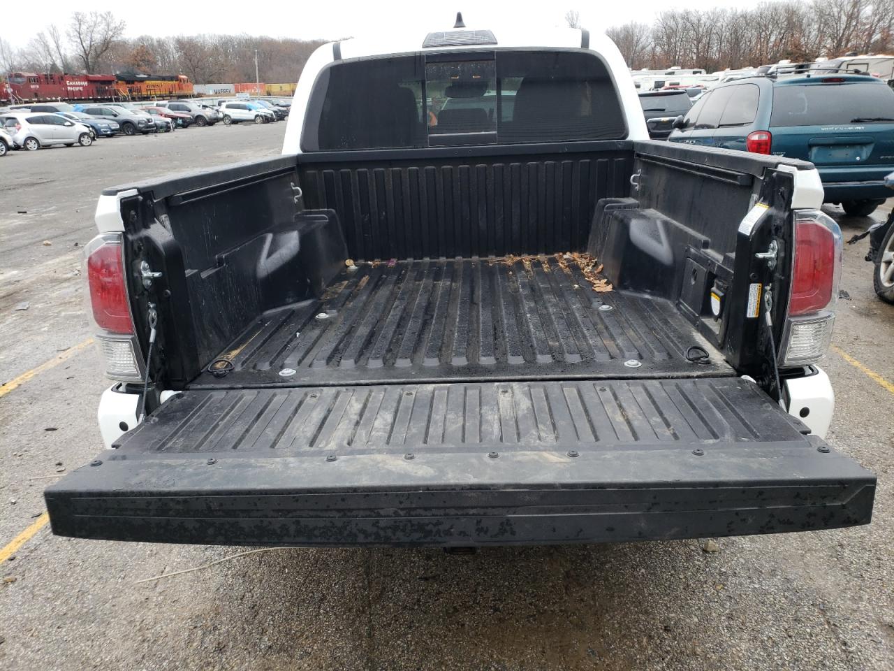 2023 TOYOTA TACOMA DOUBLE CAB VIN:3TMCZ5AN5PM621655