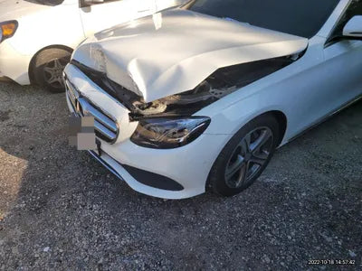 2016 Mercedes-Benz E 300 VIN: