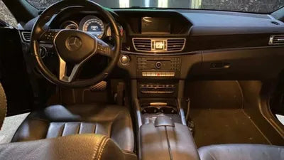 2015 Mercedes-Benz E 220 VIN: