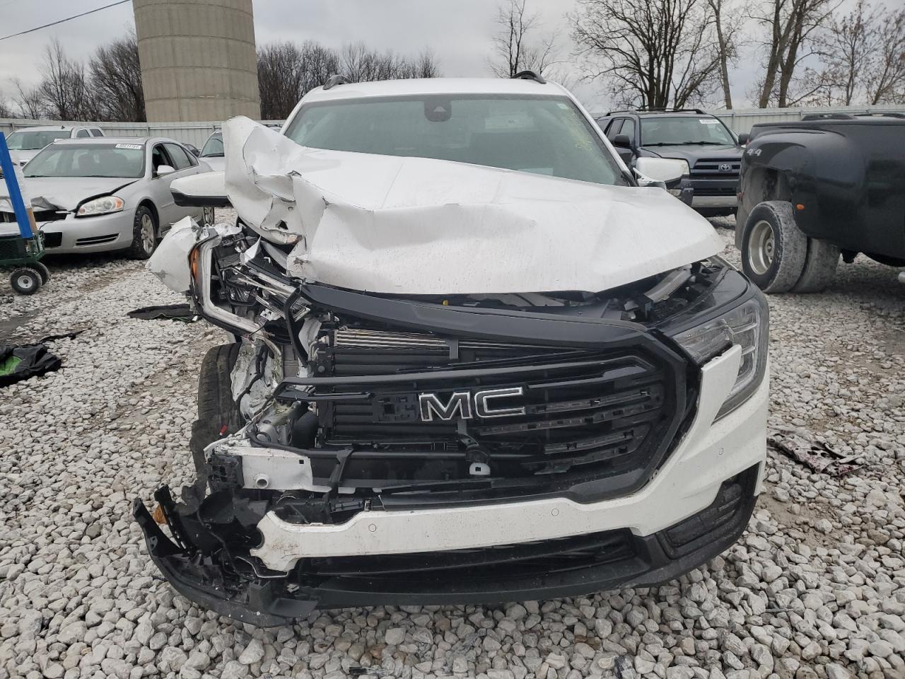 2022 GMC TERRAIN SLT VIN:3GKALVEV5NL207480