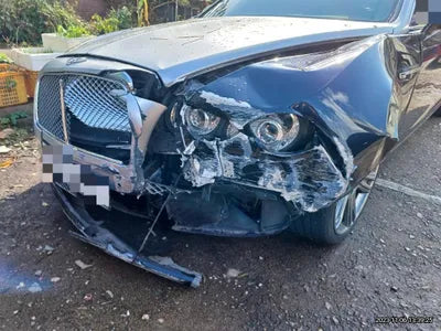2017 Bentley Flying Spur V8 VIN: