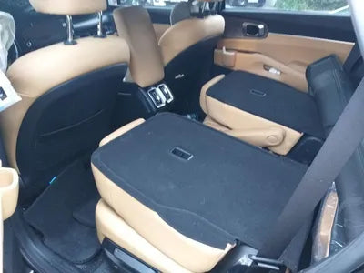 2022 Kia Sorento KNARH81GBNA093689 VIN:KNARH81GBNA093689