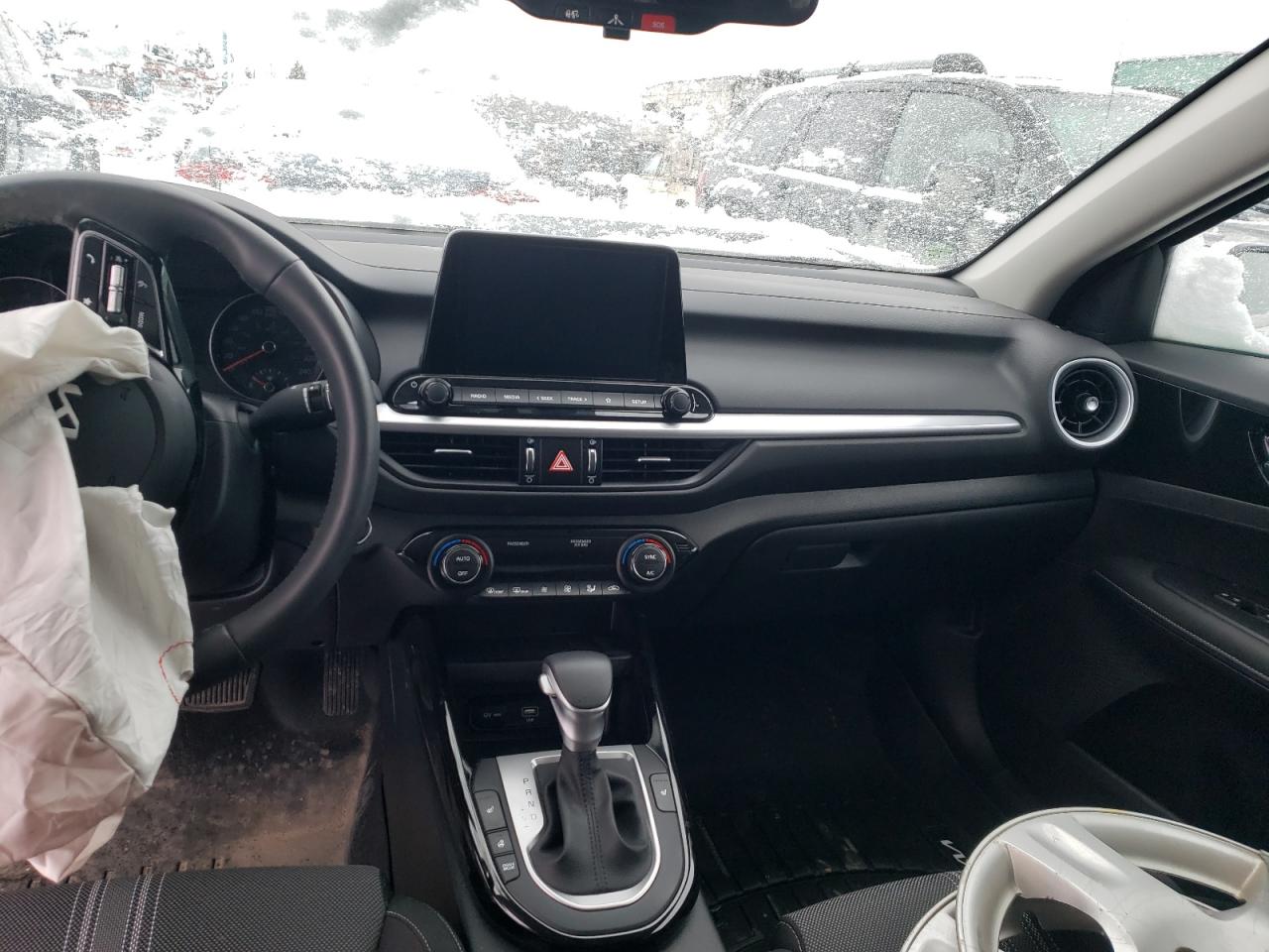 2024 KIA FORTE EX VIN:3KPF34AD4RE825358