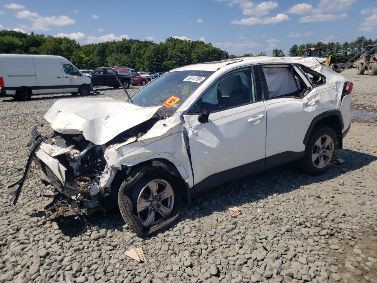 2022 TOYOTA RAV4 XLE VIN:2T3P1RFV3NC292217