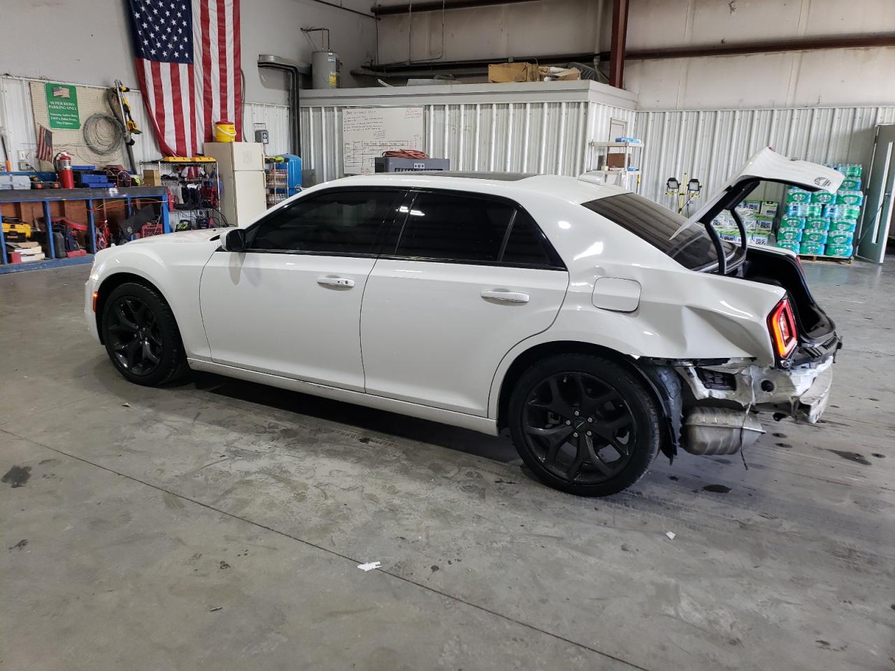 2022 CHRYSLER 300 S VIN:2C3CCABGXNH199182