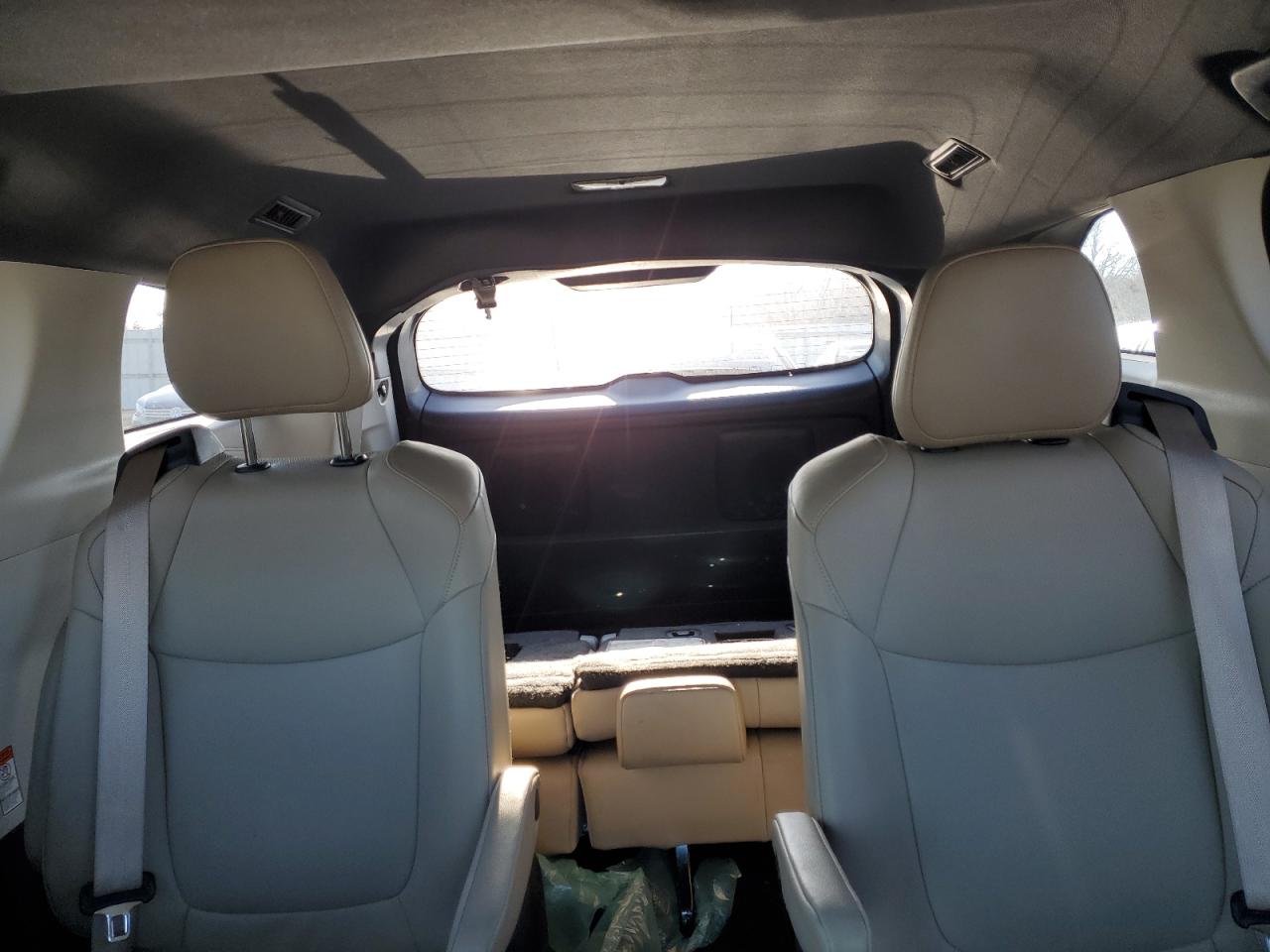 2022 TOYOTA SIENNA XLE VIN:5TDYSKFC9NS055934