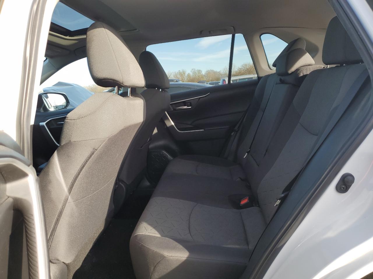 2022 TOYOTA RAV4 XLE VIN:2T3P1RFV2NW294846