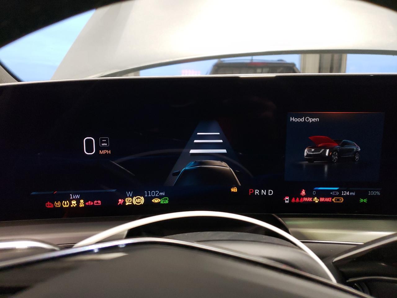 2024 CADILLAC LYRIQ LUXURY VIN:1GYKPPRL9RZ137919