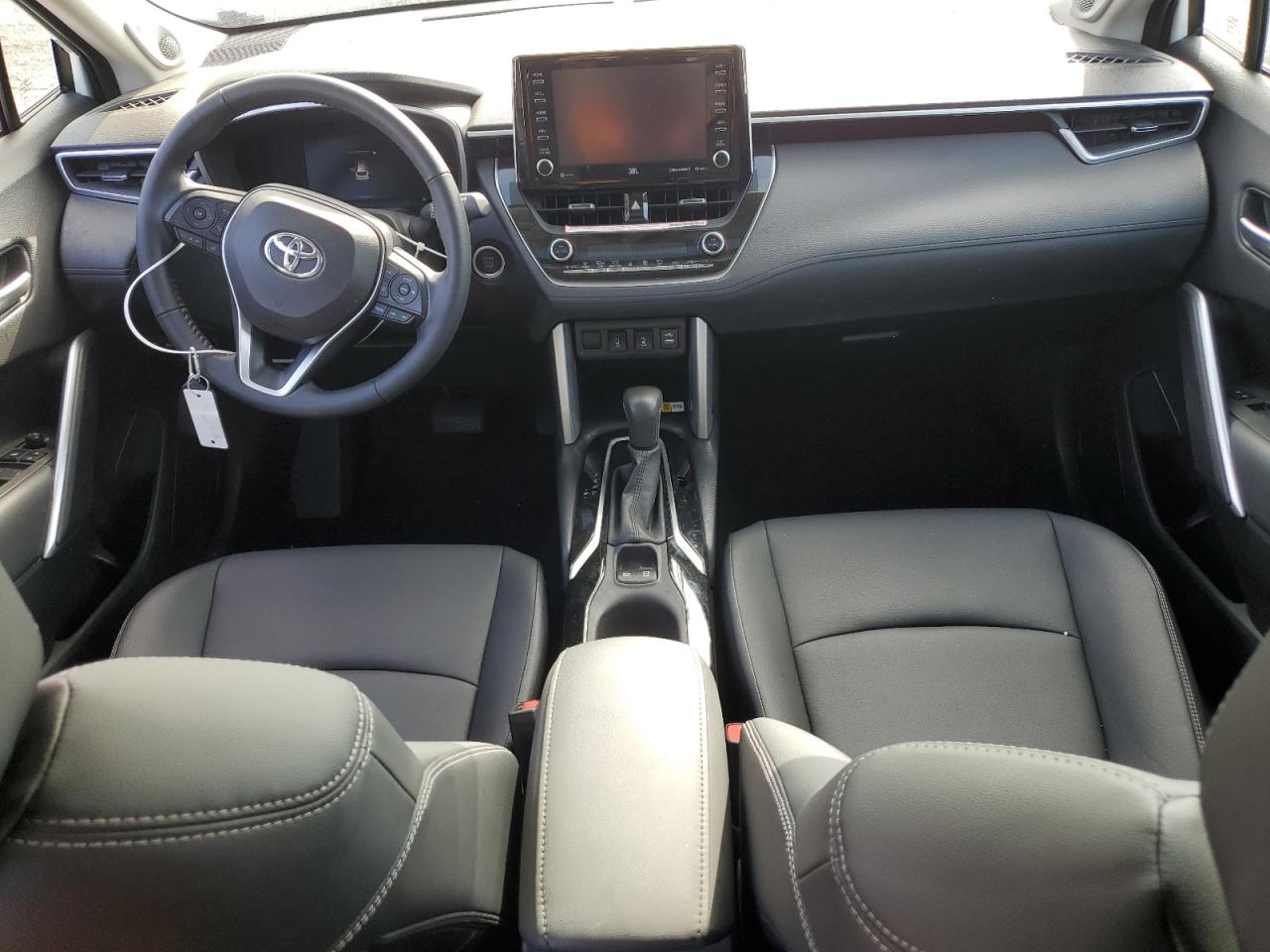 2022 TOYOTA COROLLA CROSS XLE VIN:7MUDAABG7NV006872