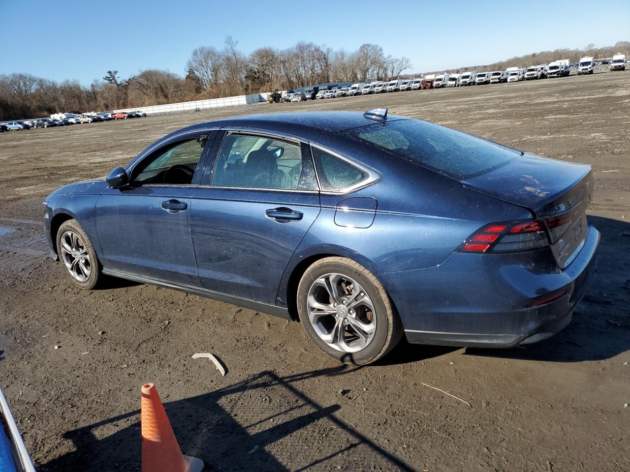 2024 HONDA ACCORD EX VIN:1HGCY1F35RA016328