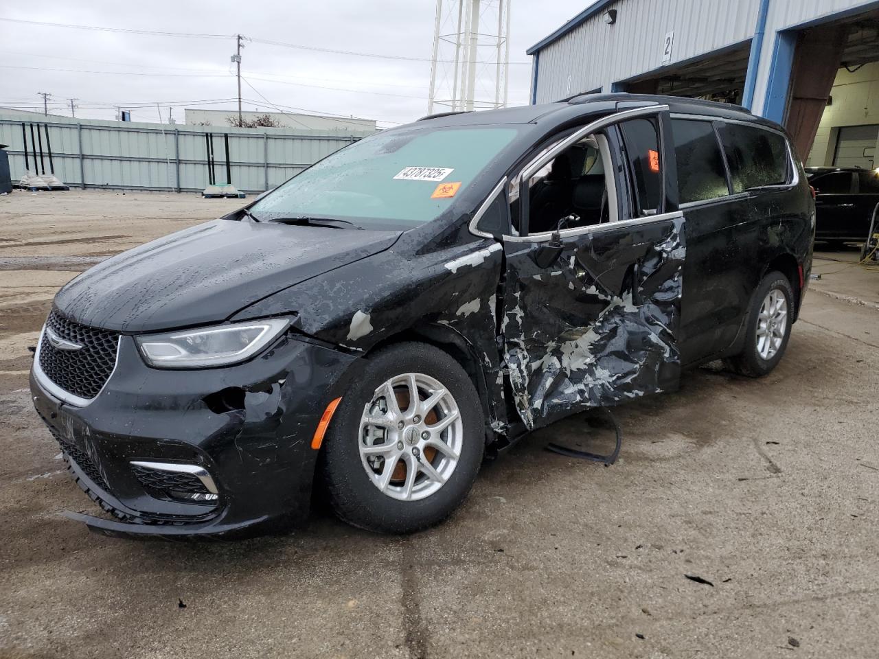 2022 CHRYSLER PACIFICA TOURING L VIN:2C4RC1BG8NR113819
