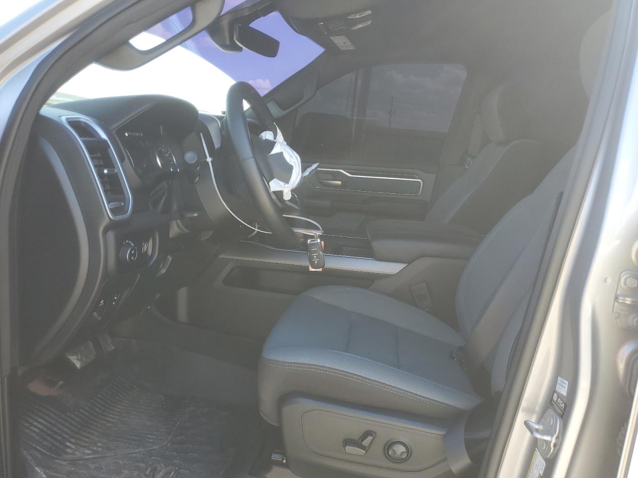 2022 RAM 1500 BIG HORN/LONE STAR VIN:1C6SRFFT2NN477467