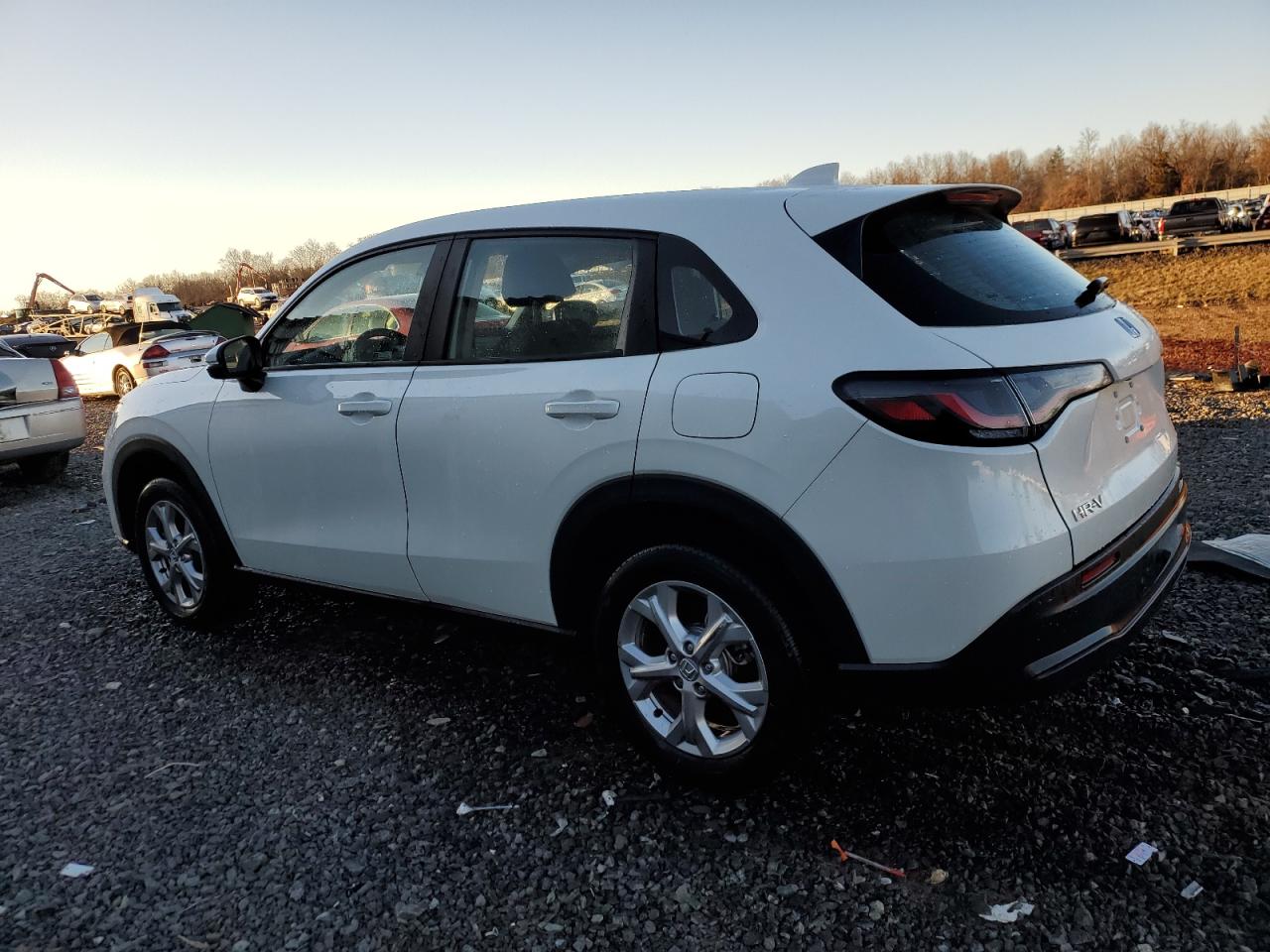 2024 HONDA HR-V LX VIN:3CZRZ2H31RM743245