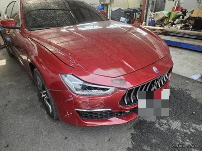 2018 Maserati Ghibli VIN: