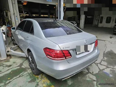 2015 Mercedes-Benz E 250 VIN: