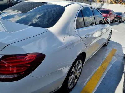 2016 Mercedes-Benz E 220 VIN: