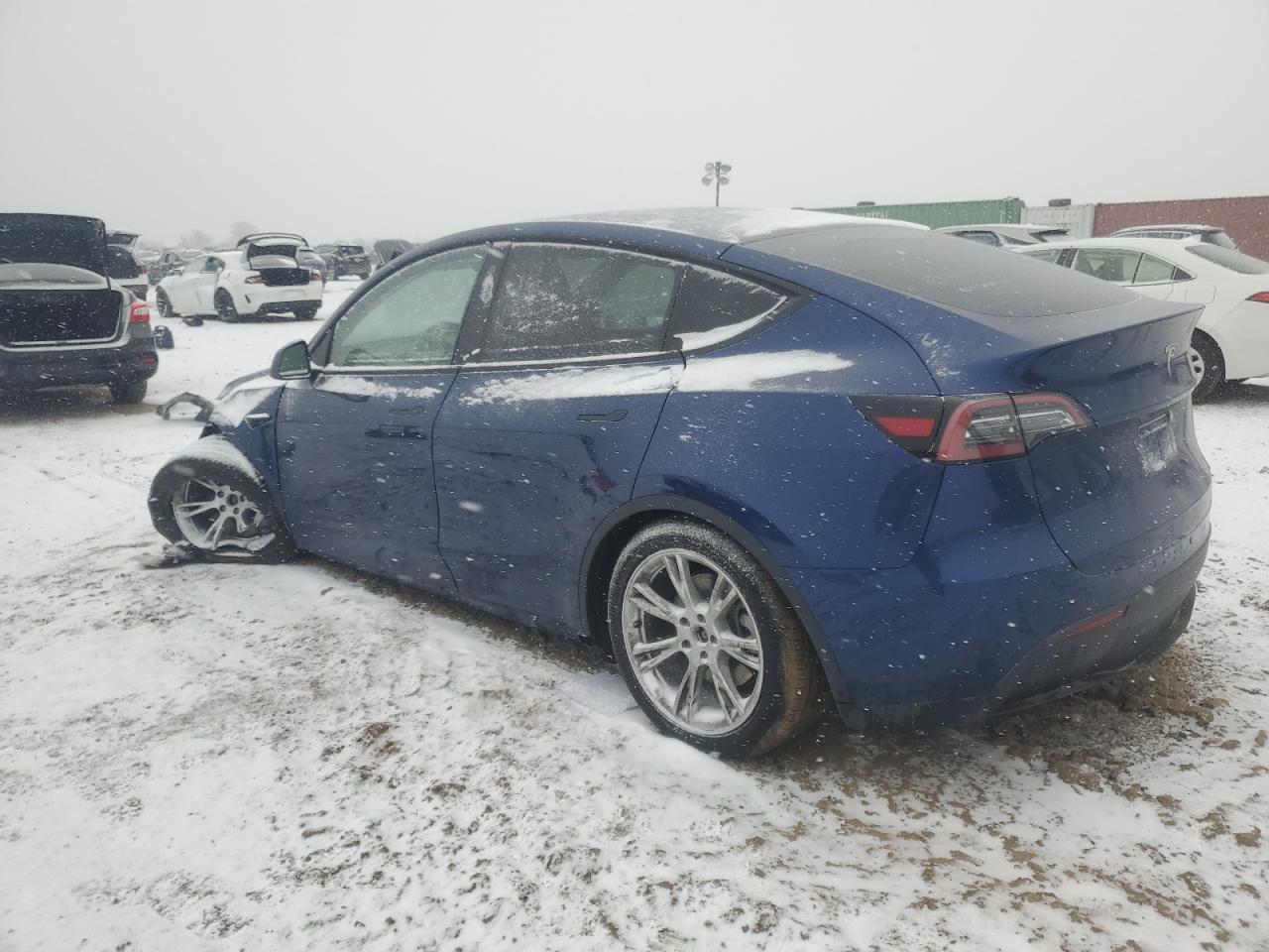 2023 TESLA MODEL Y  VIN:7SAYGDEE1PF747812