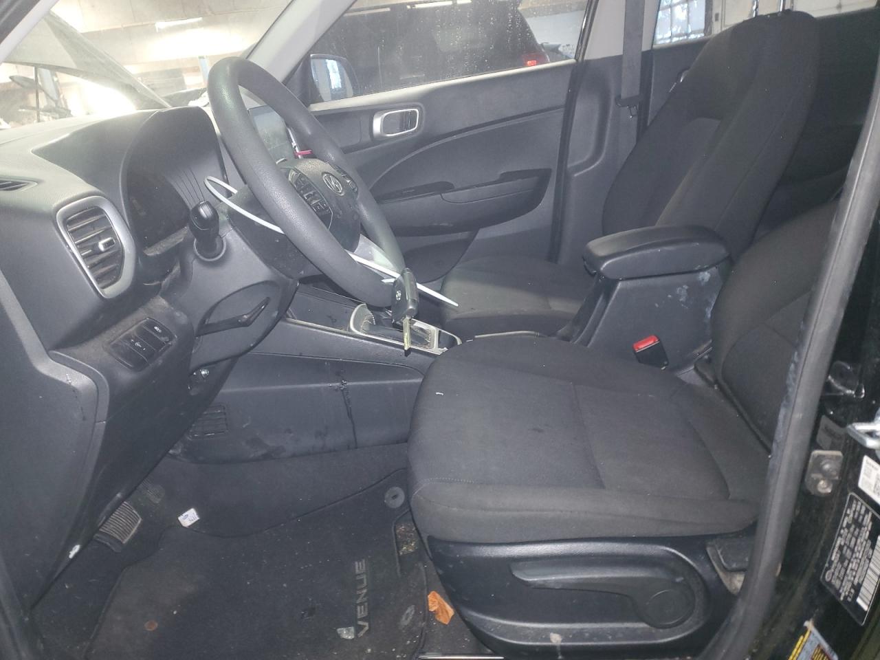 2023 HYUNDAI VENUE SE VIN:KMHRB8A3XPU215053