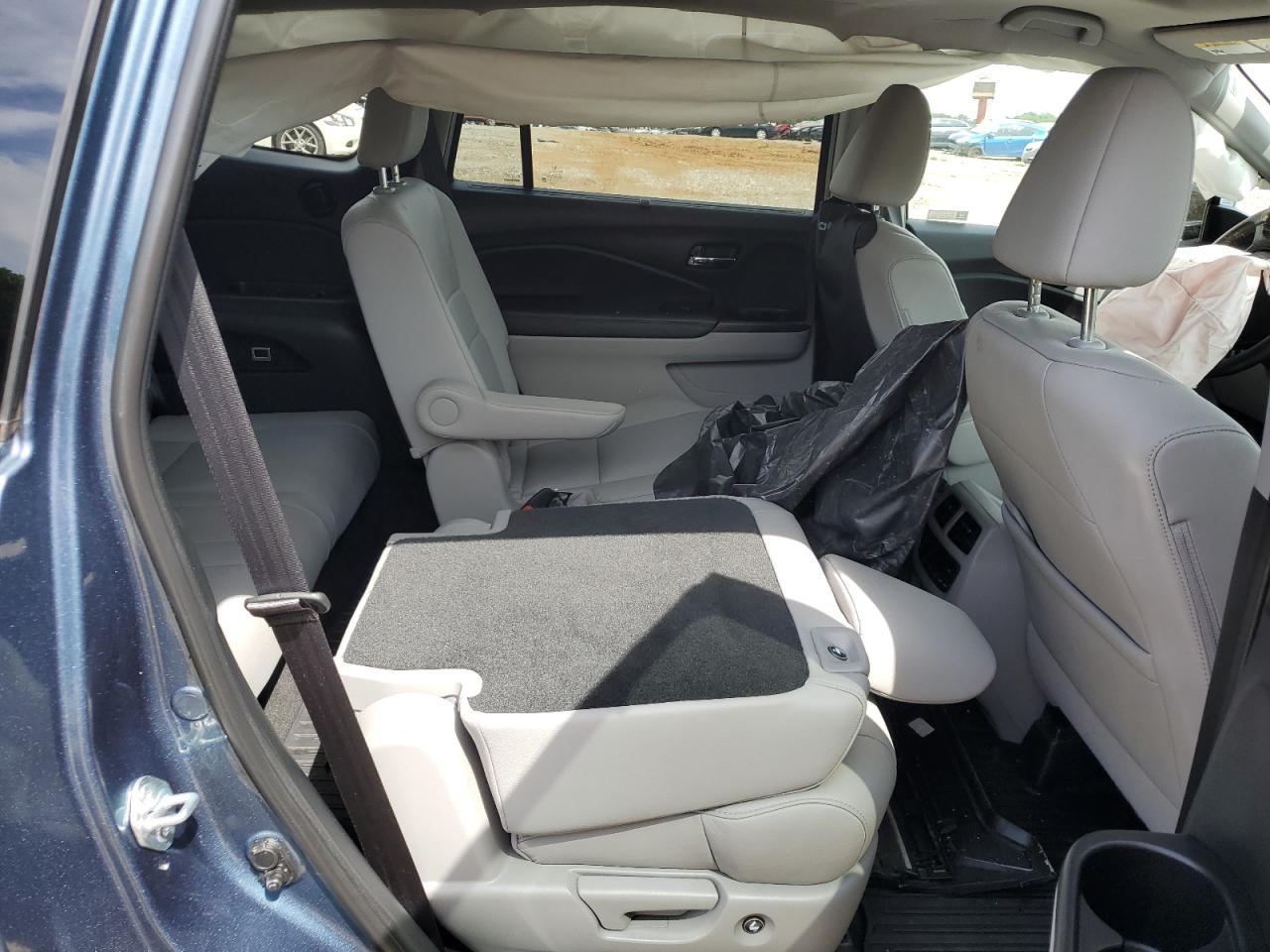 2022 HONDA PILOT TOURING VIN:5FNYF6H61NB011207